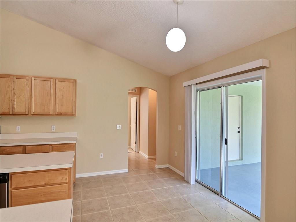 5907 Ridge Lake Circle Vero Beach, FL 32967 - Photo 12 of 36