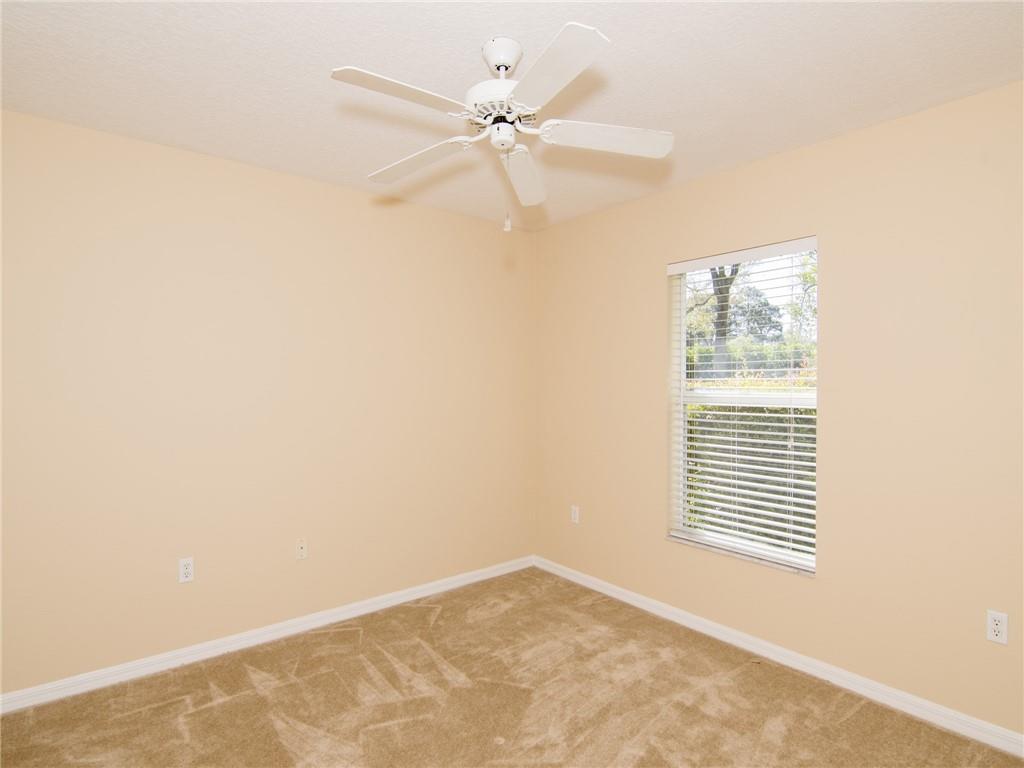 5907 Ridge Lake Circle Vero Beach, FL 32967 - Photo 22 of 36