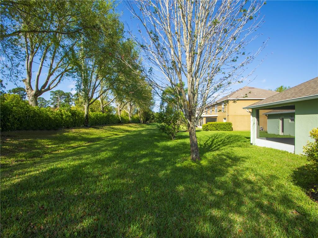 5907 Ridge Lake Circle Vero Beach, FL 32967 - Photo 28 of 36