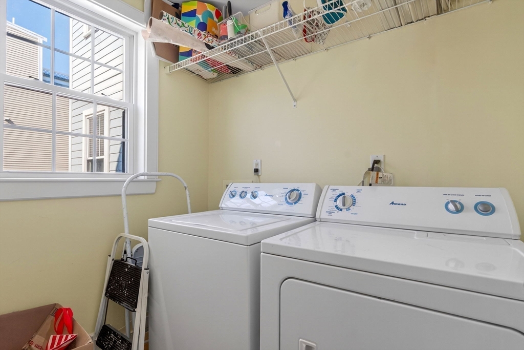 170 West 3rd Street, Unit 1 Boston, MA 02127 - Photo 13 of 28