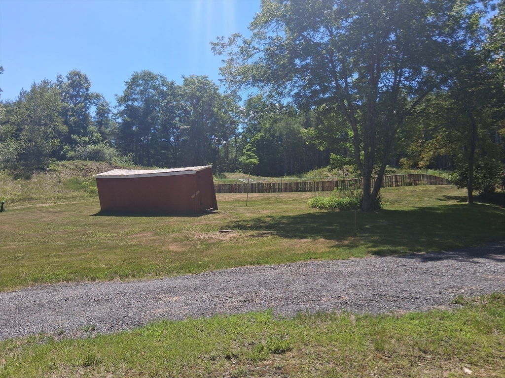 465 Tully Road Orange, MA 01364 - Photo 17 of 20