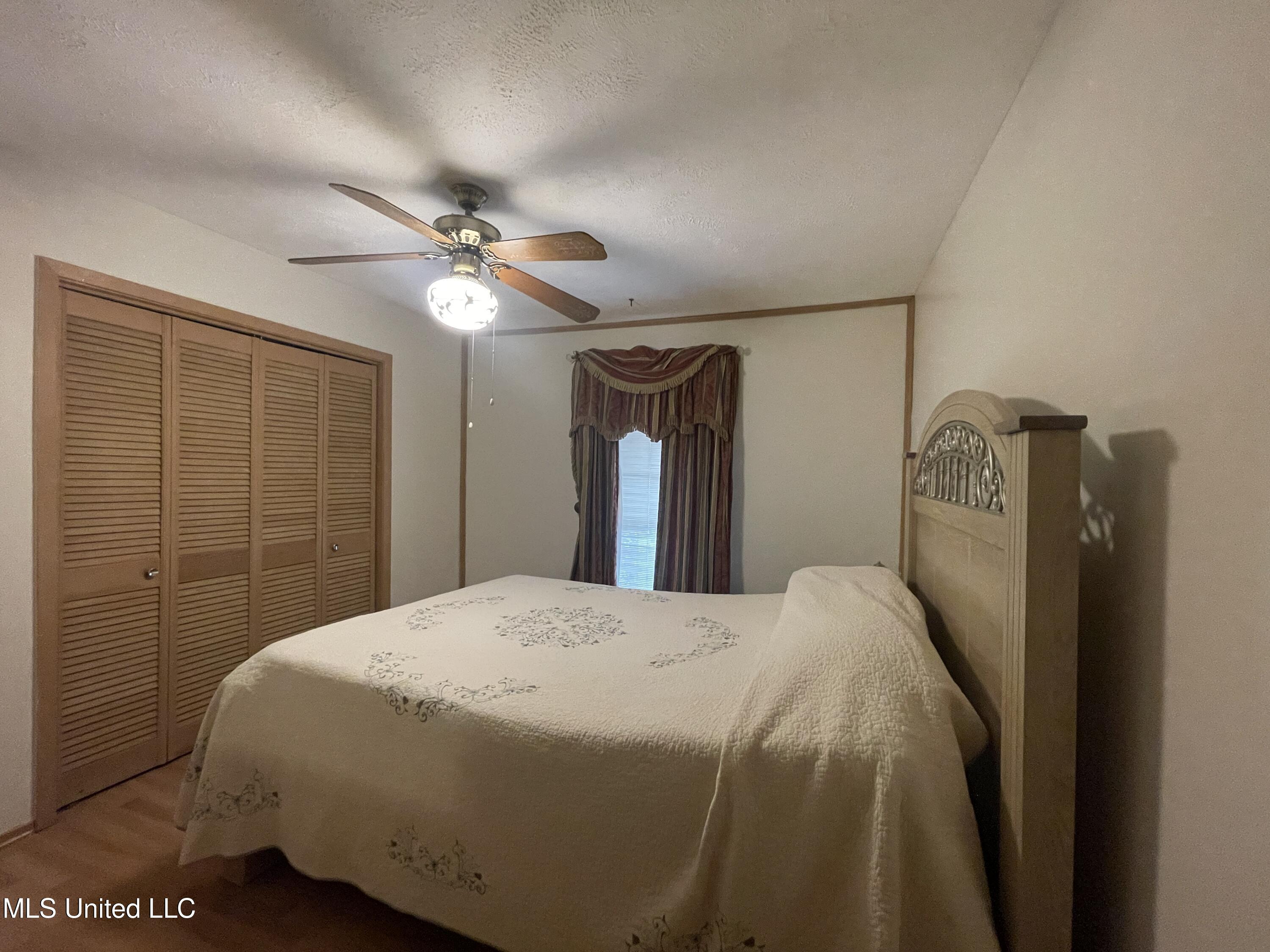 910 Watkins Place Jackson, MS 39206 - Photo 23 of 39 IMG_1762