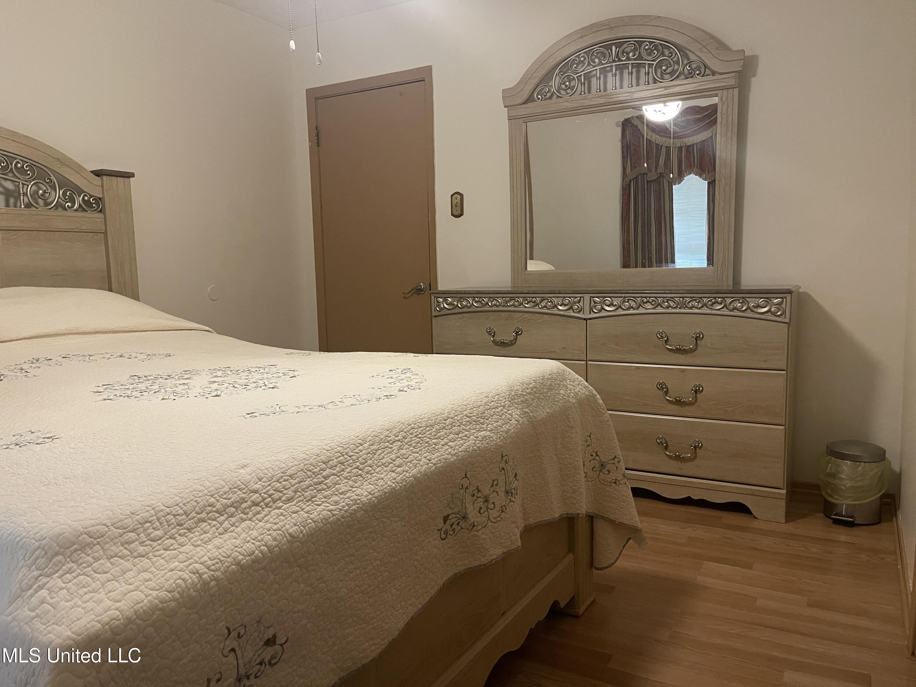 910 Watkins Place Jackson, MS 39206 - Photo 24 of 39 IMG_1702