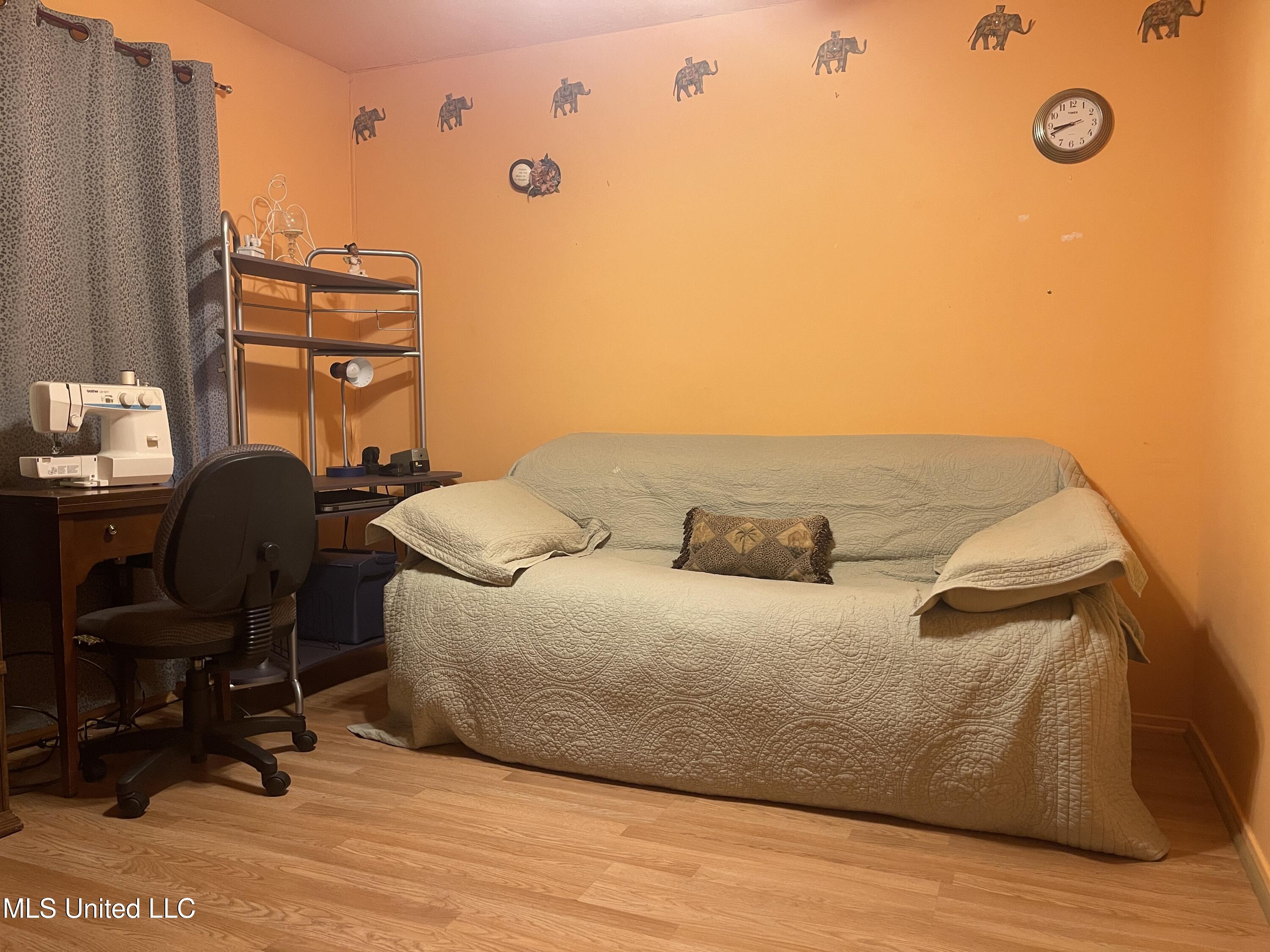 910 Watkins Place Jackson, MS 39206 - Photo 27 of 39 IMG_1707