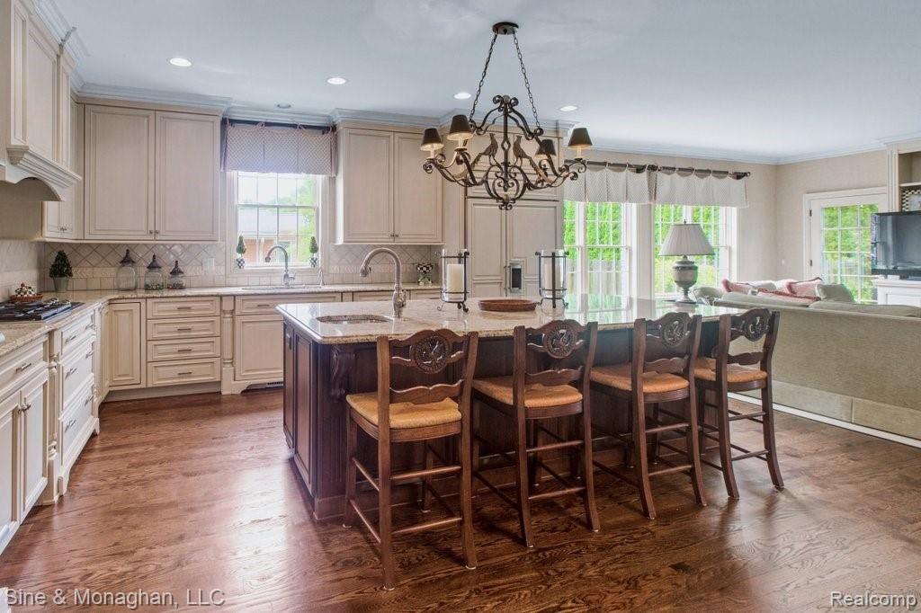 15 Hampton Road Grosse Pointe Shores, MI 48236 - Photo 19 of 79