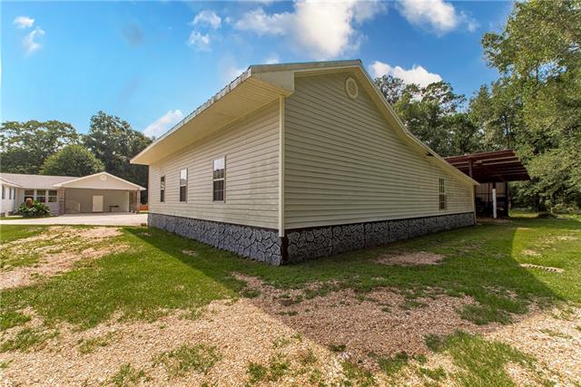 14076 Manina Lane Tickfaw, LA 70466 - Photo 38 of 58