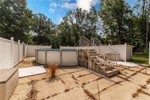 14076 Manina Lane Tickfaw, LA 70466 - Photo 46 of 58