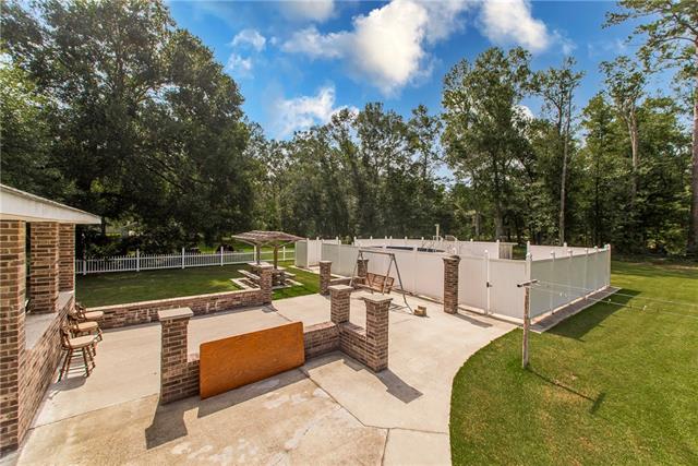 14076 Manina Lane Tickfaw, LA 70466 - Photo 47 of 58