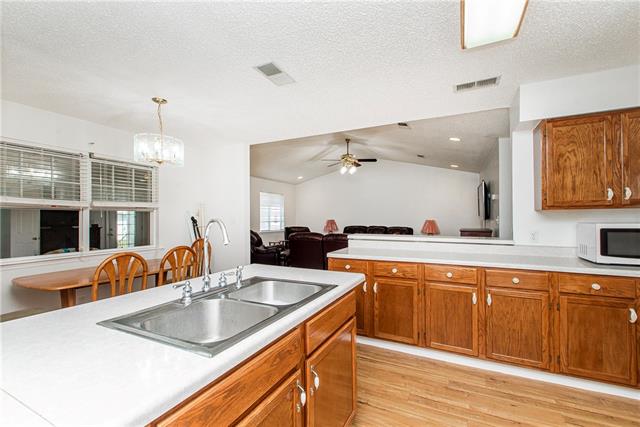 14076 Manina Lane Tickfaw, LA 70466 - Photo 10 of 58