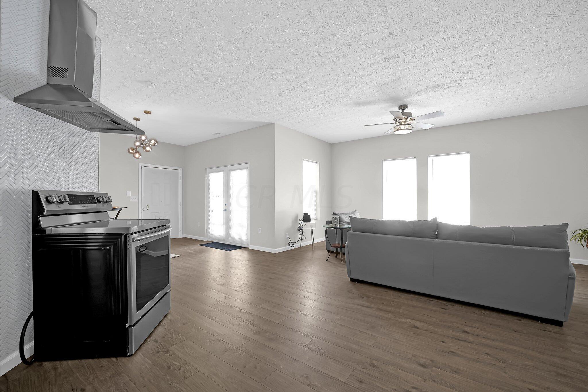 2838 Sunbury Road Columbus, OH 43219 - Photo 13 of 35 21-web-or-mls-2838-sunbury-rd