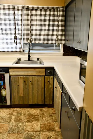 $166,000 | 308 Maple Avenue South, Thief River Falls, MN 56701