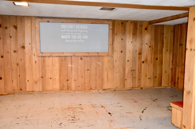 $166,000 | 308 Maple Avenue South, Thief River Falls, MN 56701