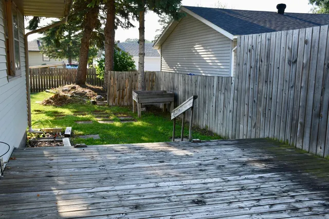 $166,000 | 308 Maple Avenue South, Thief River Falls, MN 56701