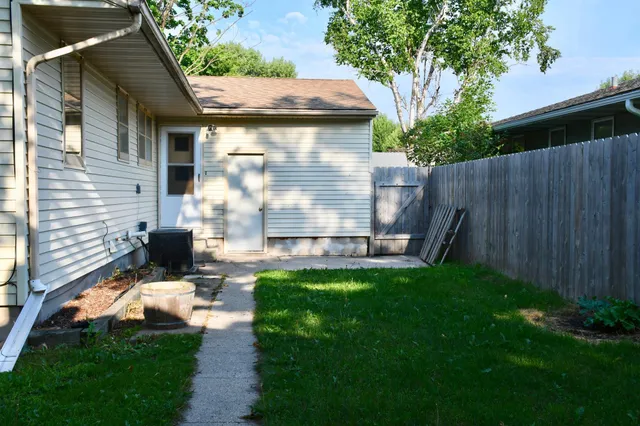 $166,000 | 308 Maple Avenue South, Thief River Falls, MN 56701