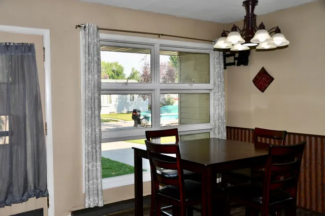 $166,000 | 308 Maple Avenue South, Thief River Falls, MN 56701