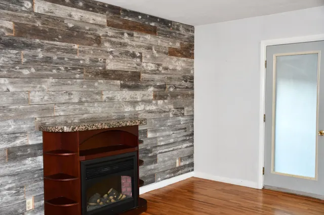 $166,000 | 308 Maple Avenue South, Thief River Falls, MN 56701