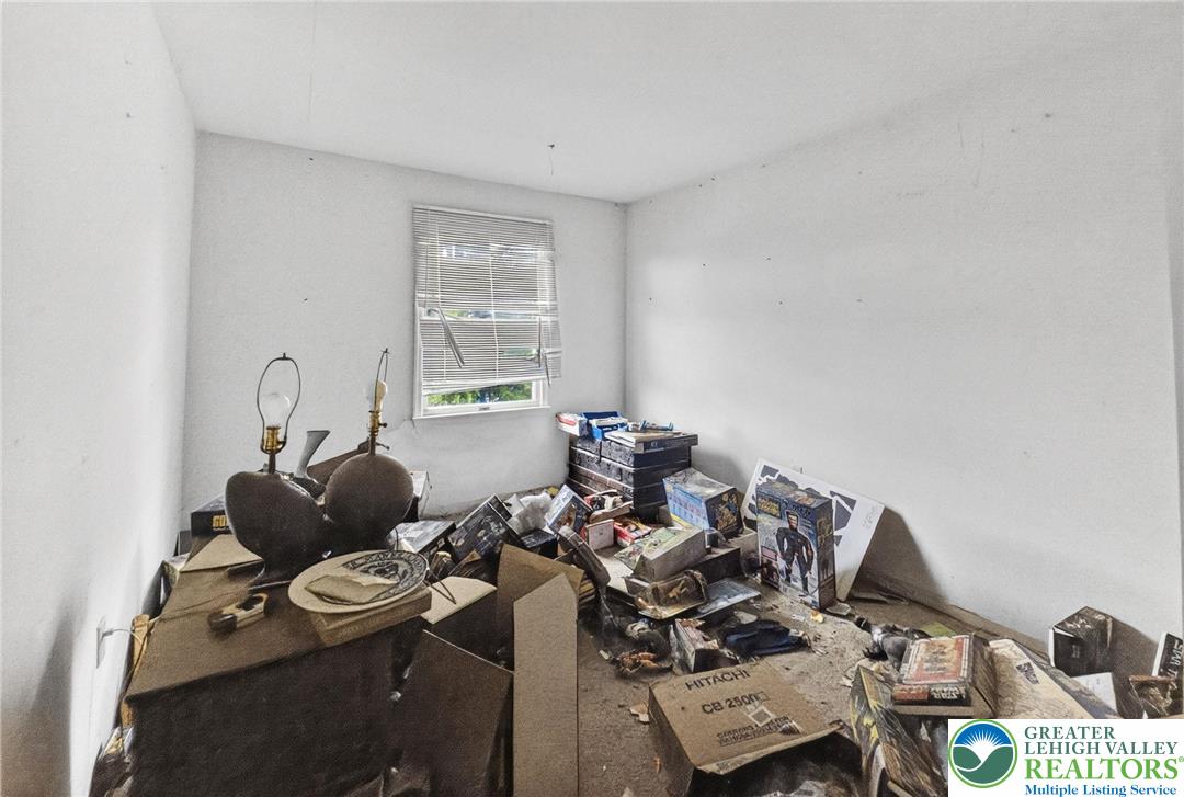 708 Cherokee Street Bethlehem, PA 18015 - Photo 11 of 18