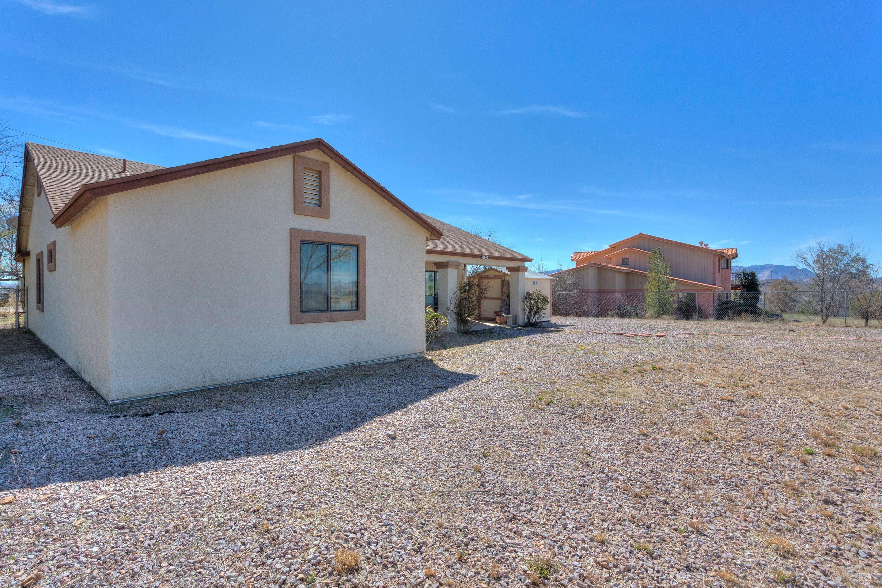 242 Camino Cholula Rio Rico, AZ 85648 - Photo 19 of 32