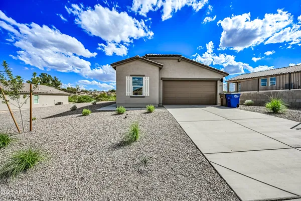 $1,995 | 1845 Yance Drive, Wickenburg, AZ 85390