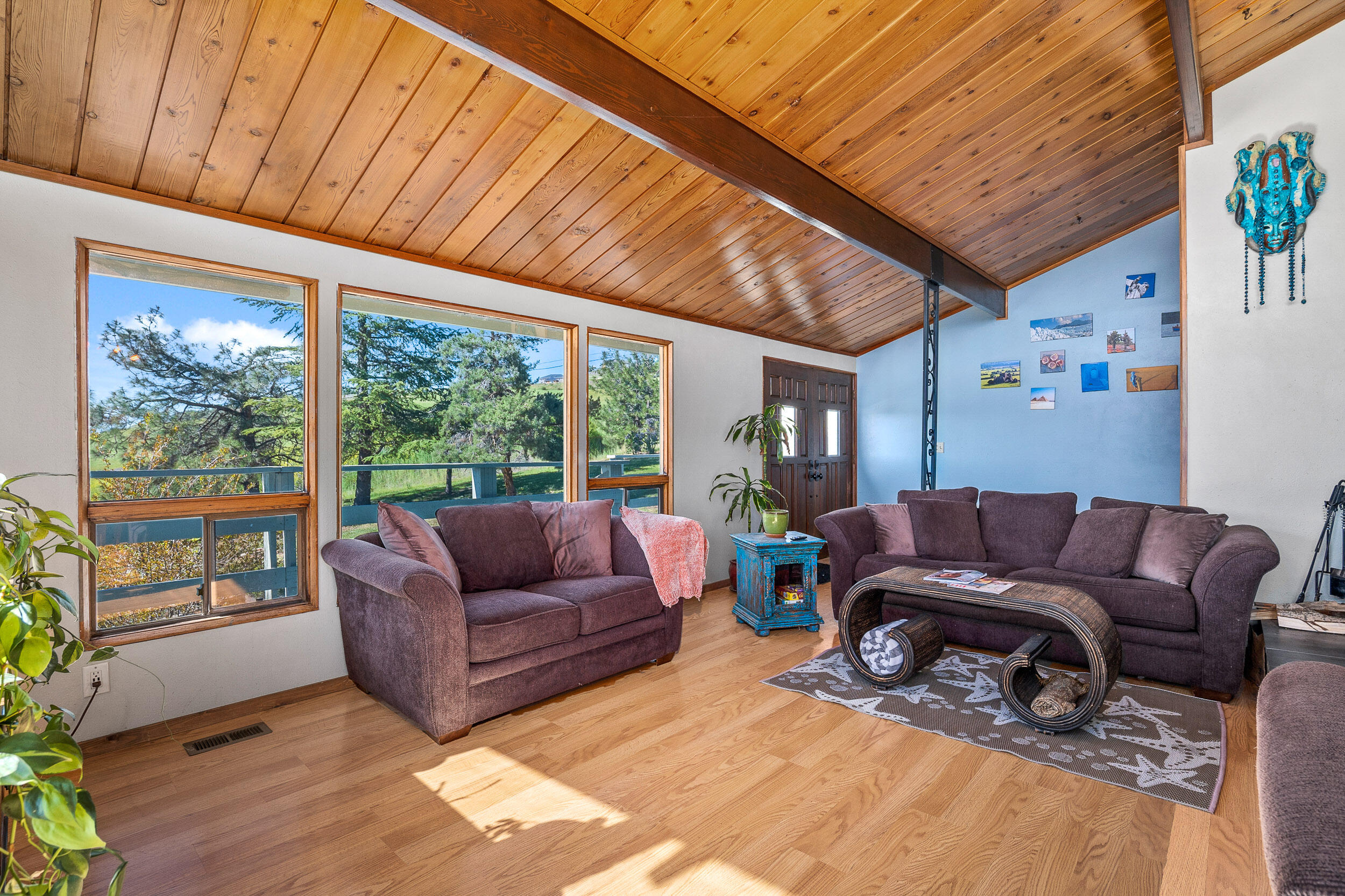 2978 North Foothill Road Medford, OR 97504 - Photo 32 of 61 Roxy32