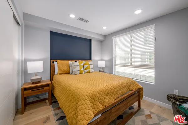 $1,399,000 | 1405 Bates Avenue, Los Angeles, CA 90027