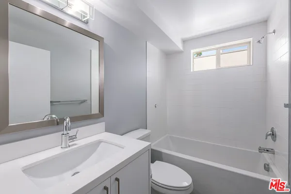 $1,399,000 | 1405 Bates Avenue, Los Angeles, CA 90027