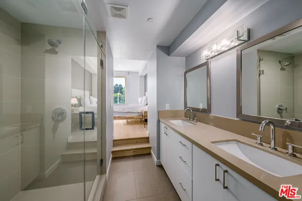 $1,399,000 | 1405 Bates Avenue, Los Angeles, CA 90027