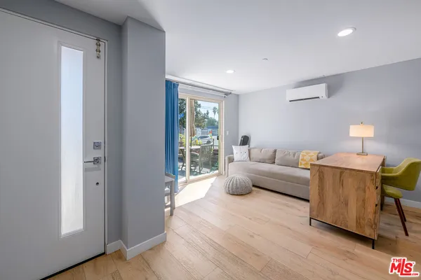 $1,399,000 | 1405 Bates Avenue, Los Angeles, CA 90027