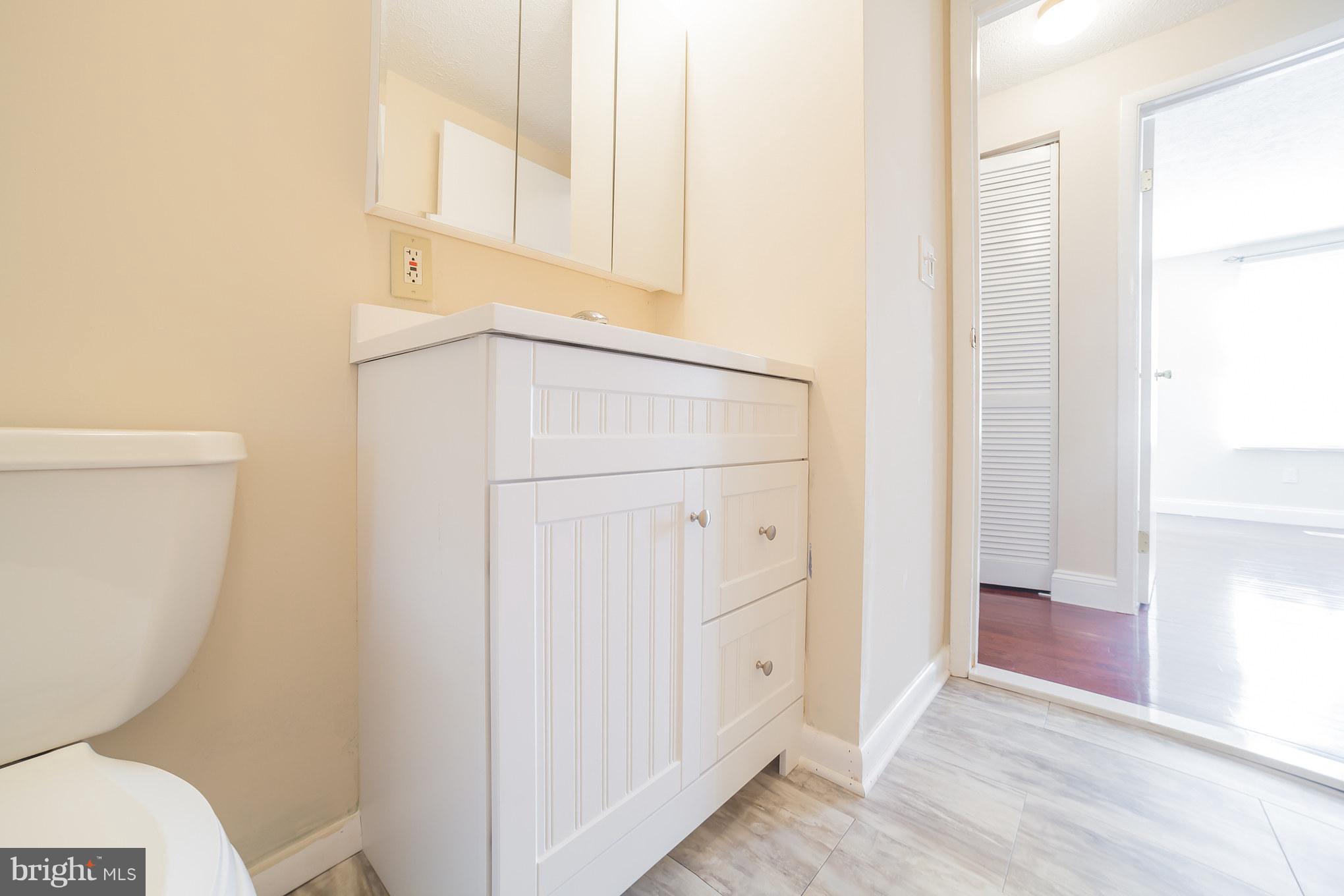 7862 Tick Neck Road Pasadena, MD 21122 - Photo 15 of 30 Bath