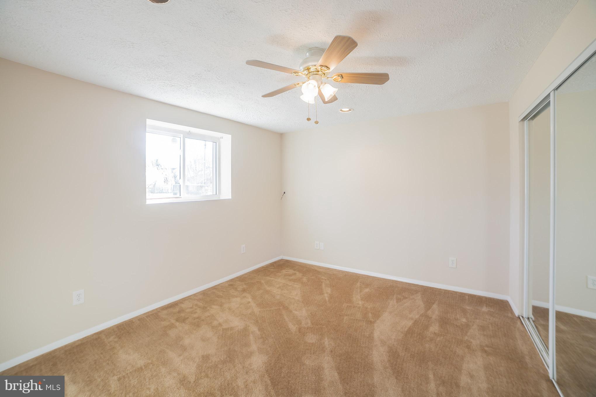 7862 Tick Neck Road Pasadena, MD 21122 - Photo 22 of 30 Bedroom