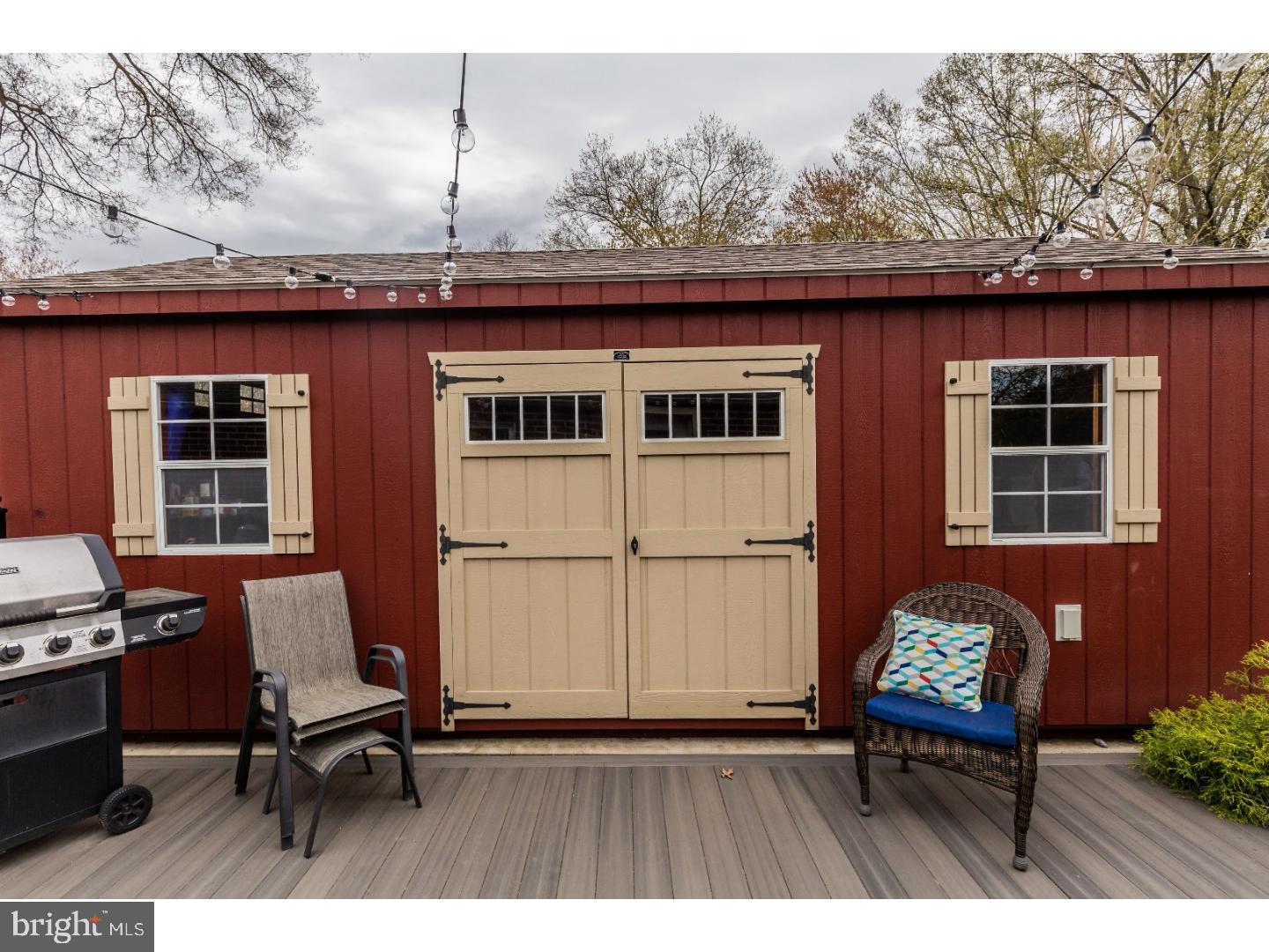 1024 Chesterfield Road Barrington, NJ 08033 - Photo 18 of 21