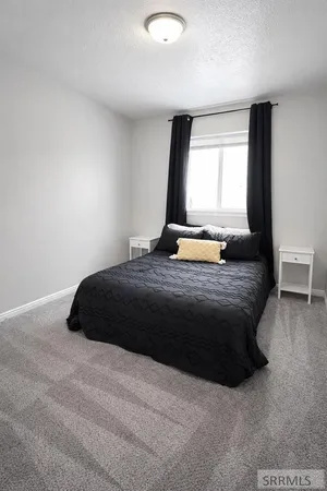 $1,875 | 1966 Dakota Lane, Ammon, ID 83406