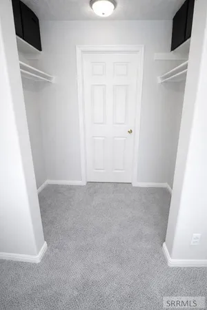 $1,875 | 1966 Dakota Lane, Ammon, ID 83406