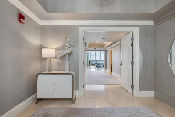 $3,099,000 | 5050 North Ocean Drive, Unit 1502, Singer Island, FL 33404