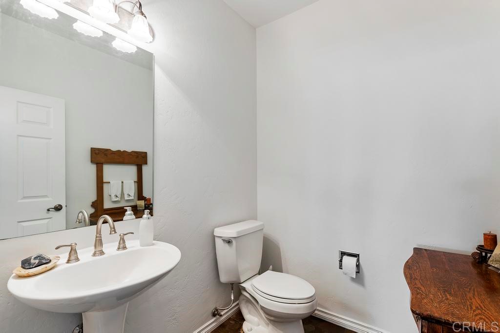 1089 Quail Creek Road Fallbrook, CA 92028 - Photo 14 of 49