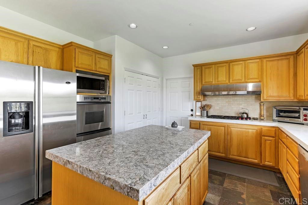 1089 Quail Creek Road Fallbrook, CA 92028 - Photo 10 of 49