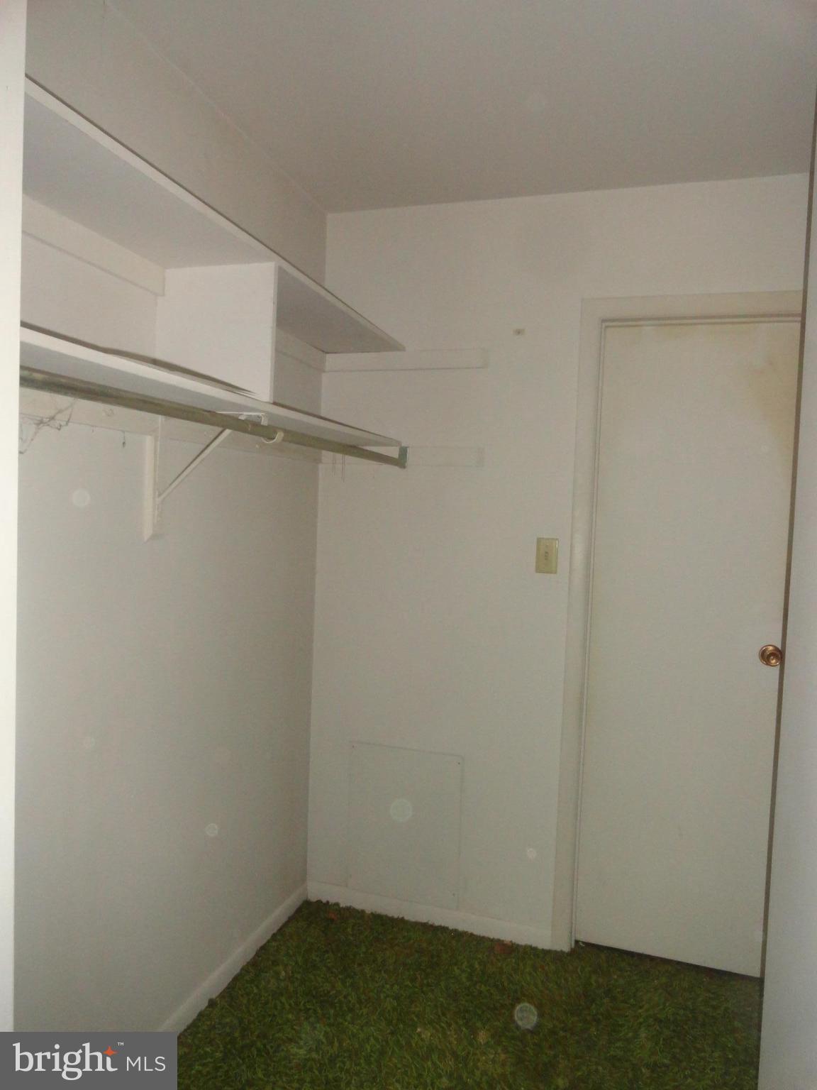 5804 Royal Ridge Drive, Unit P Springfield, VA 22152 - Photo 12 of 30 Bedroom (Master)