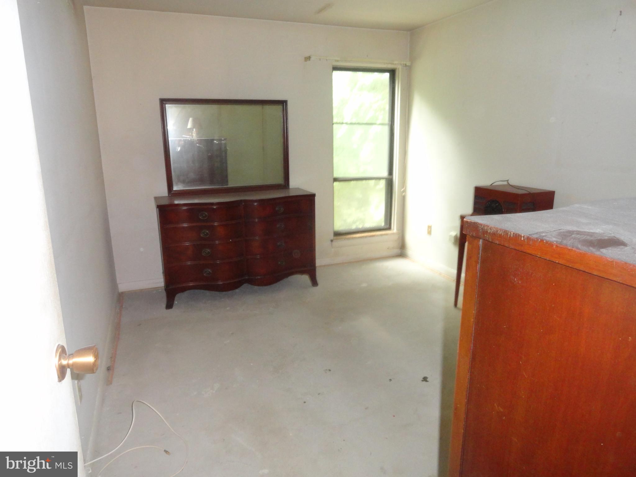 5804 Royal Ridge Drive, Unit P Springfield, VA 22152 - Photo 10 of 30 Bedroom (Master)