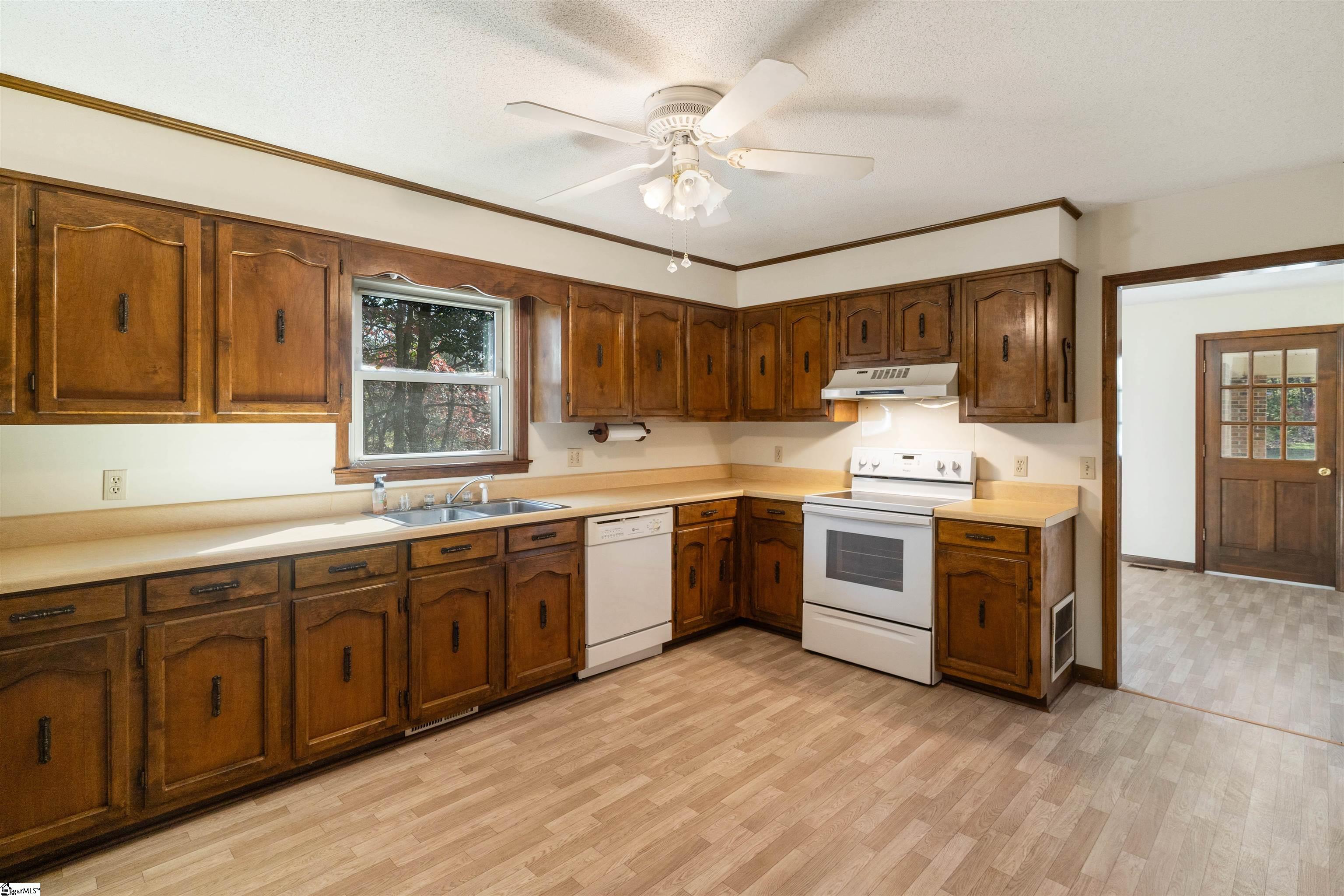263 Happy Valley Road Union, SC 29379 - Photo 14 of 45
