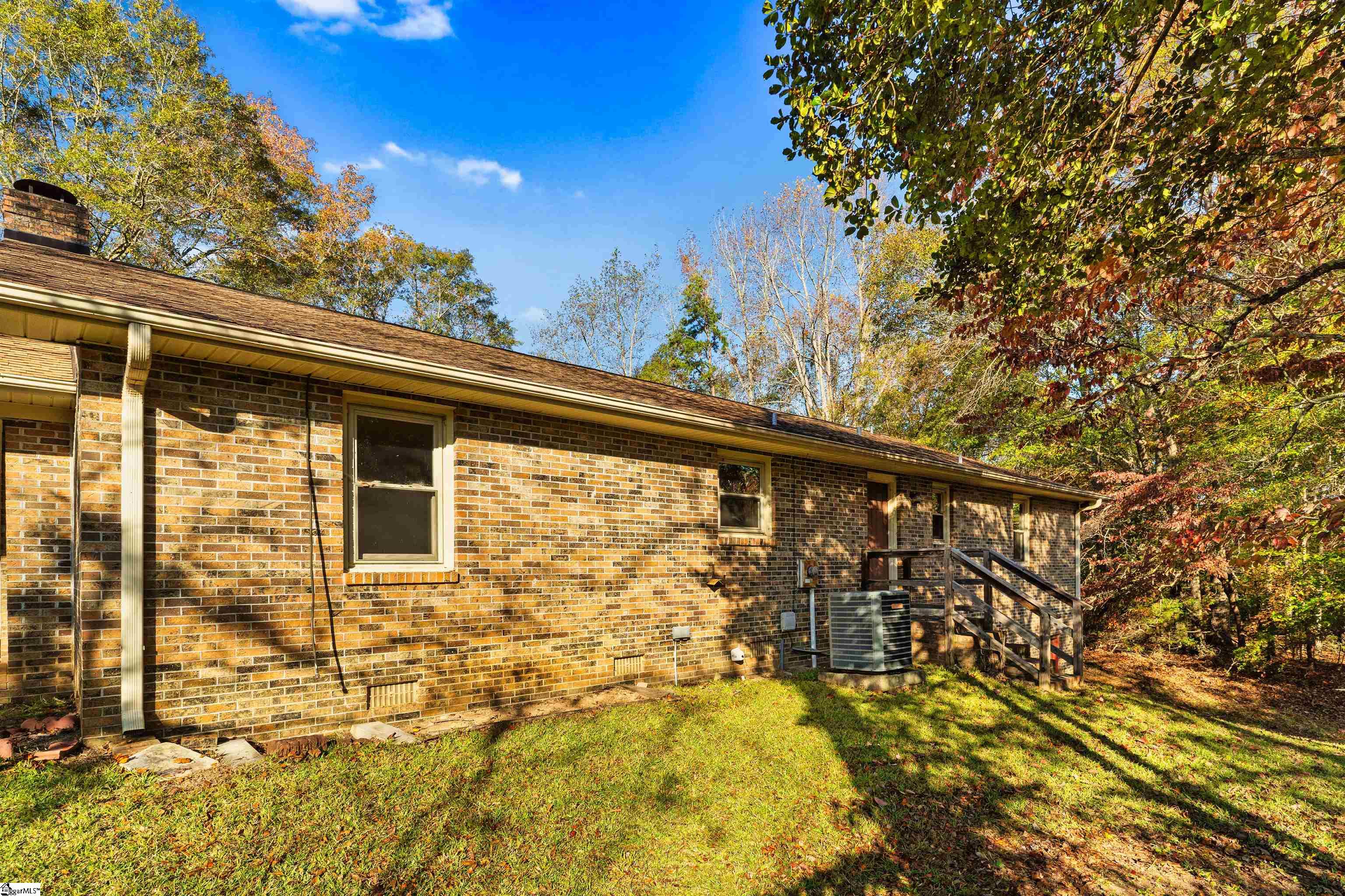 263 Happy Valley Road Union, SC 29379 - Photo 9 of 45