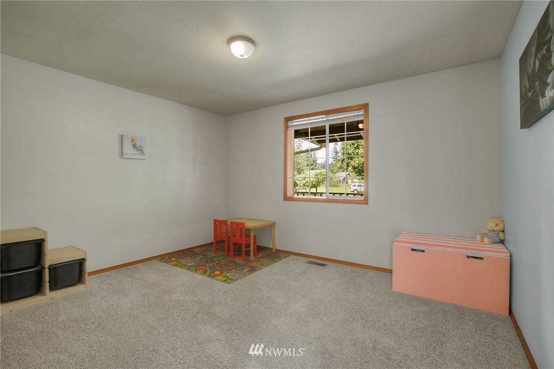 8536 Rich Road Southeast Olympia, WA 98501 - Photo 14 of 25 Gallery Image 14