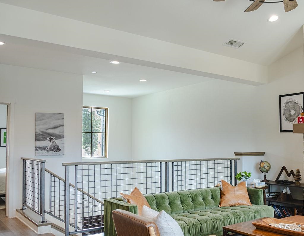 1463 Boulder Creek Road, Unit 1463 Mammoth Lakes, CA 93546 - Photo 5 of 37 a living room with furniture