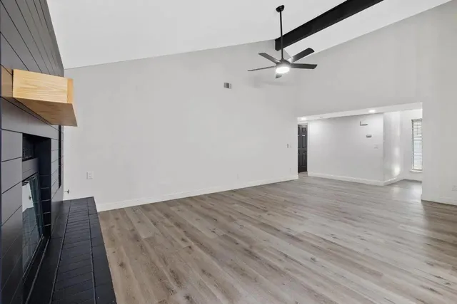 $2,500 | 6379 North Forestiere Avenue, Fresno, CA 93722