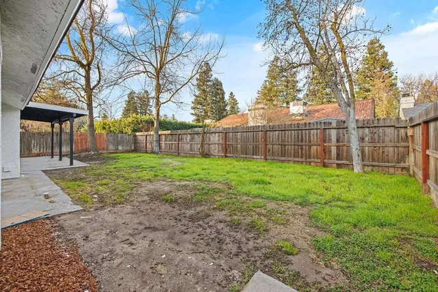 $2,500 | 6379 North Forestiere Avenue, Fresno, CA 93722