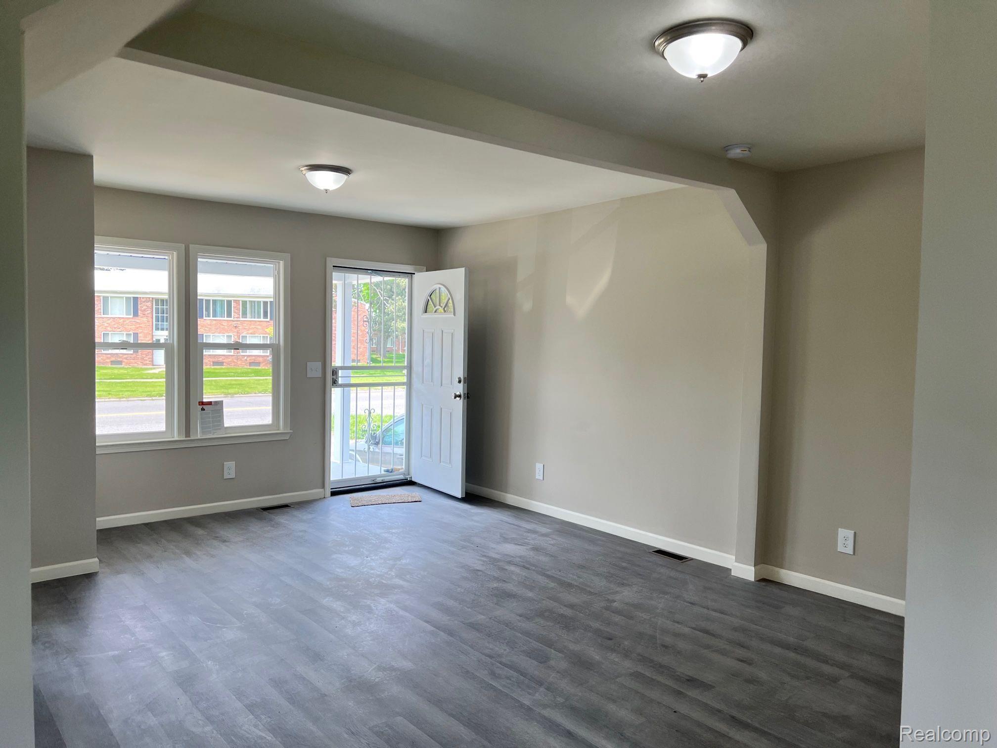 6080 Evergreen Road Detroit, MI 48228 - Photo 2 of 13 Gallery Image 2