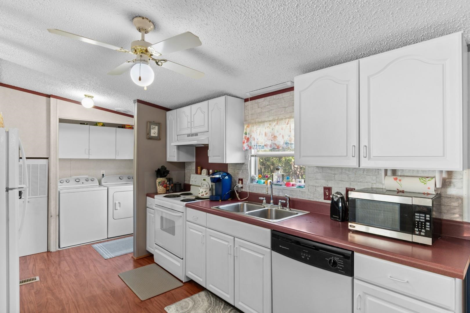 881 Rowe Pond Road Conway, SC 29526 - Photo 5 of 40