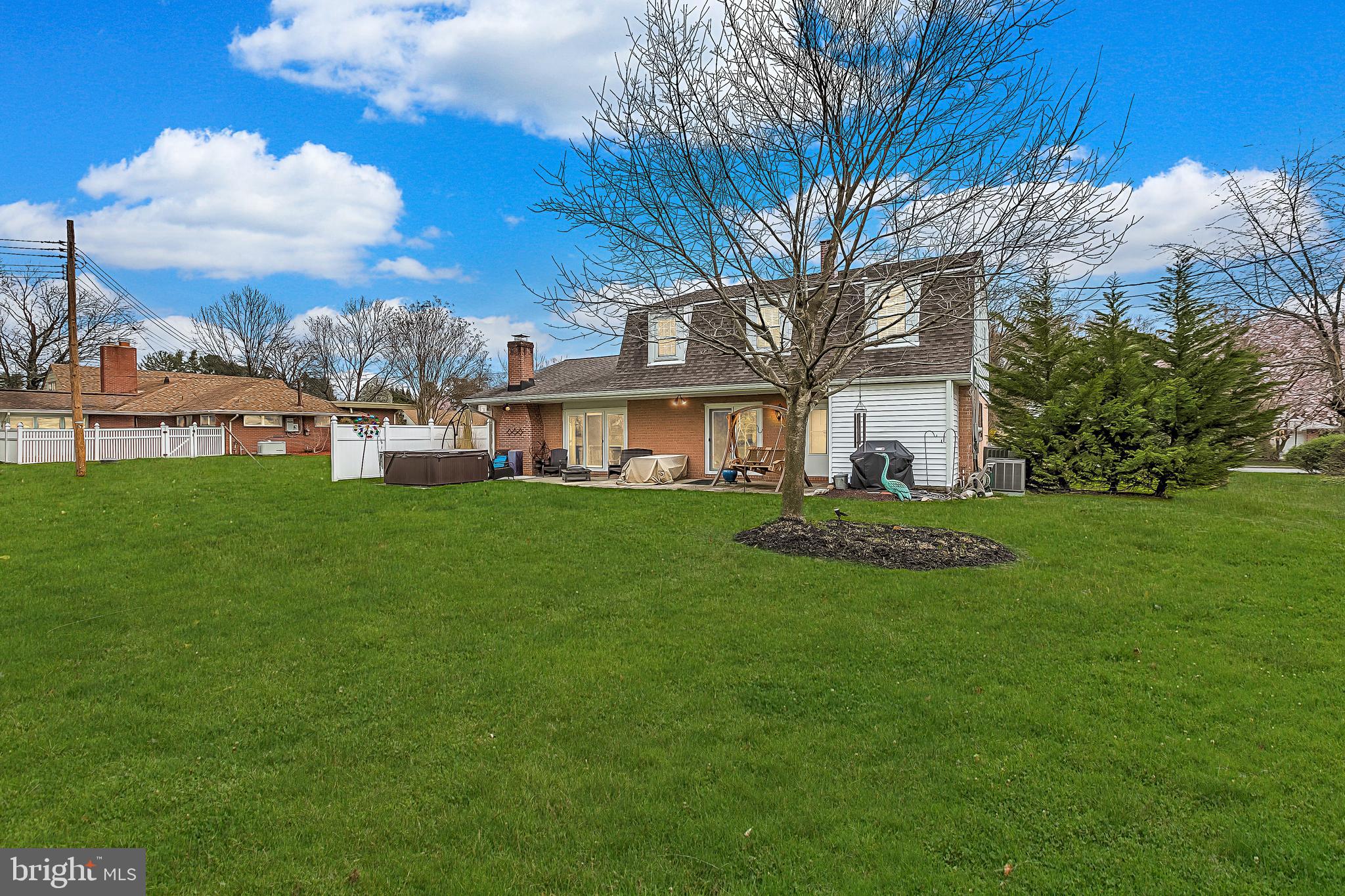 7928 Long Meadow Road Baltimore, MD 21208 - Photo 32 of 34 Another view of the home and yard