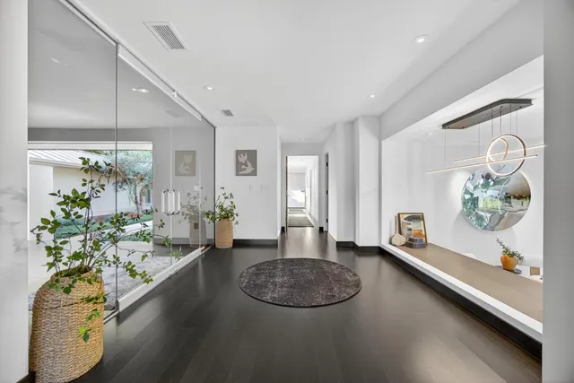 $3,400,000 | 3636 Fair Oaks Boulevard, Sacramento, CA 95864