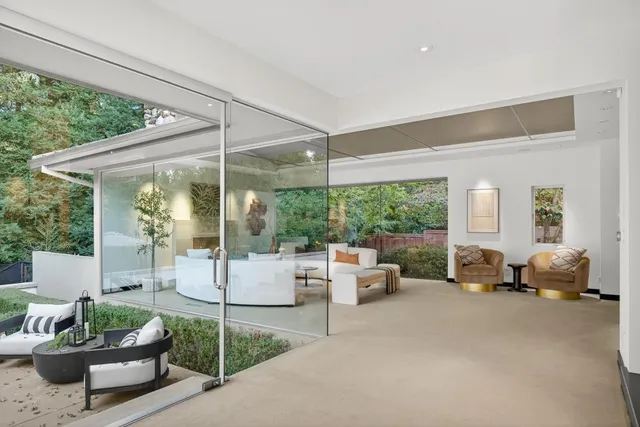 $3,400,000 | 3636 Fair Oaks Boulevard, Sacramento, CA 95864