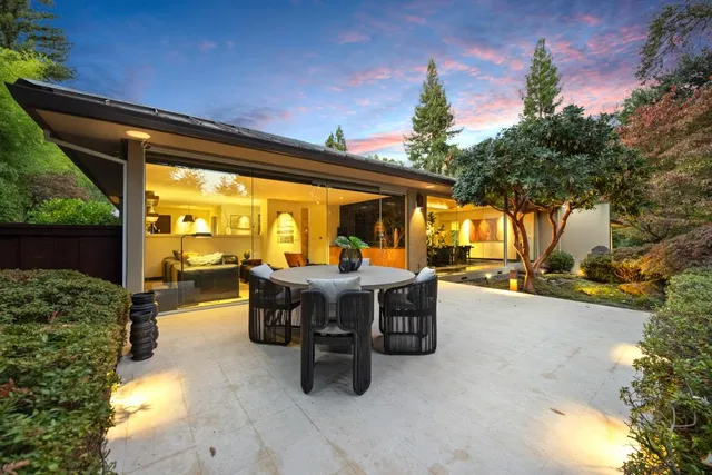 $3,400,000 | 3636 Fair Oaks Boulevard, Sacramento, CA 95864